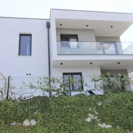 House Andrej Apartment