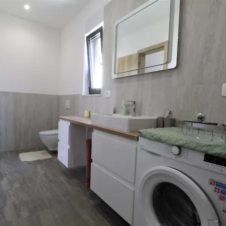 House Andrej Apartment