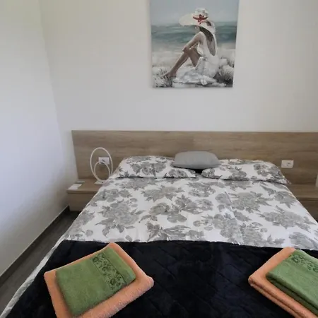 Apartment House Andrej *