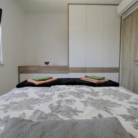 아파트 House Andrej